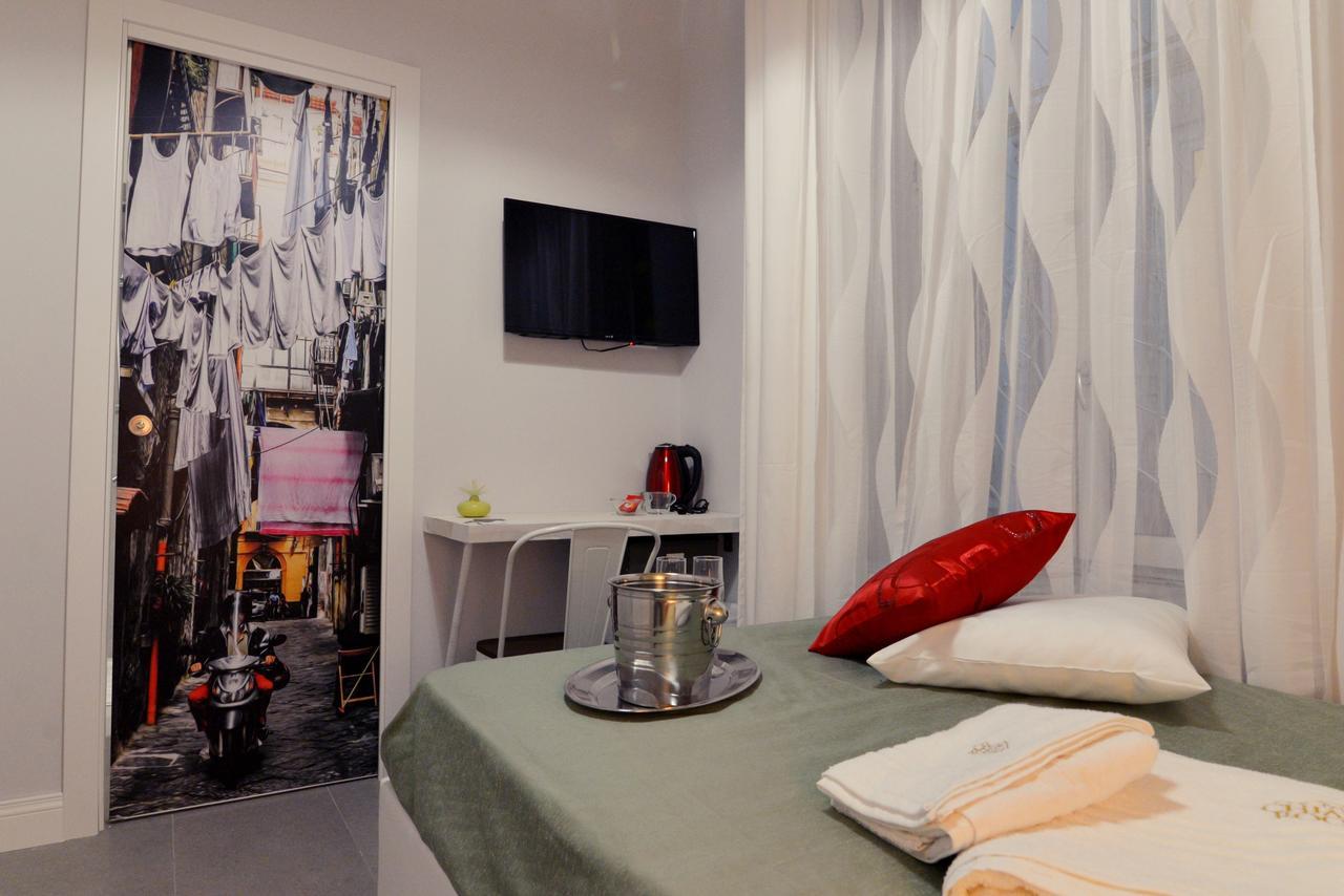 Chiaia Roof Bed & Breakfast Napoli Ngoại thất bức ảnh