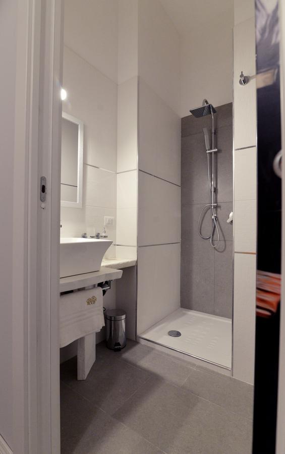 Chiaia Roof Bed & Breakfast Napoli Ngoại thất bức ảnh